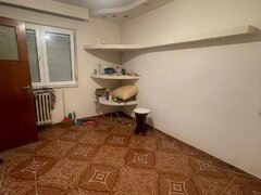 Titan  -Postavarului vanzare garsoniera
